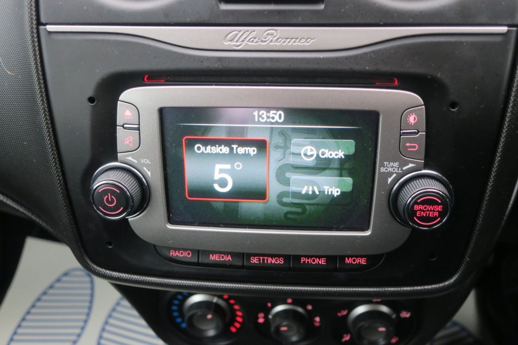 Used Alfa Romeo MiTo 2015 for sale - 77038211: Photo 17