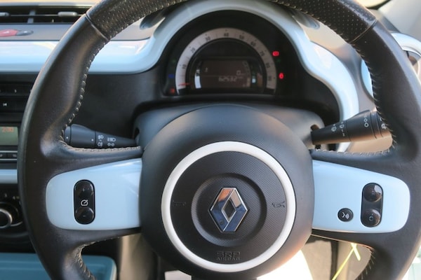 Used Renault Twingo 2015 for sale - 74638394: Photo 11