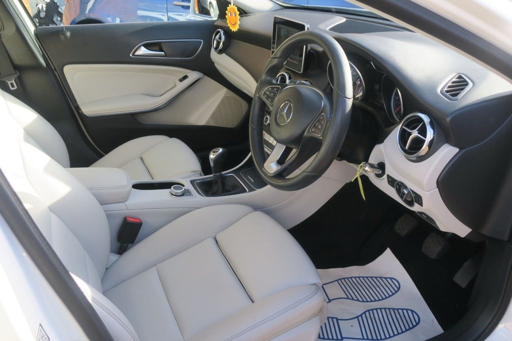 Used Mercedes-Benz A-Class 2017 for sale - 77356477: Photo 11