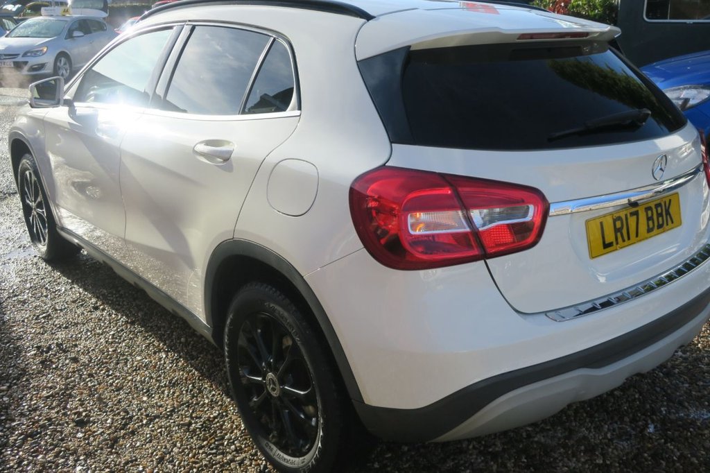 Used Mercedes-Benz A-Class 2017 for sale - 77356477: Photo 5