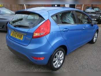 Used Ford Fiesta 2010 for sale - 74796020: Photo