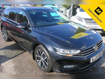 Used Volkswagen Passat 2020 for sale - 76068901: Photo