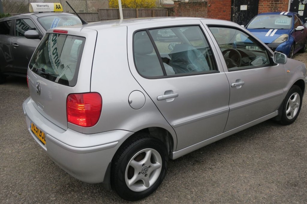 Used Volkswagen Polo 2001 for sale - 77850045: Photo 3