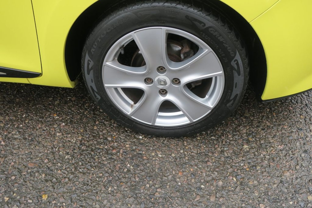 Used Renault Clio 2013 for sale - 77313183: Photo 11