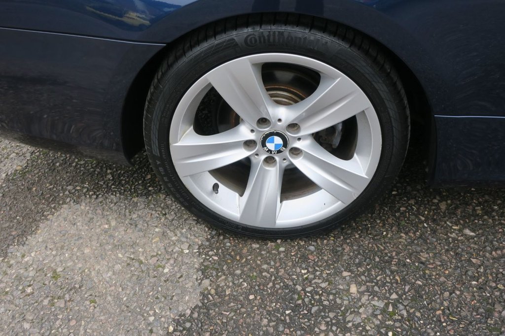 Used BMW 3 Series 2010 for sale - 77780602: Photo 11