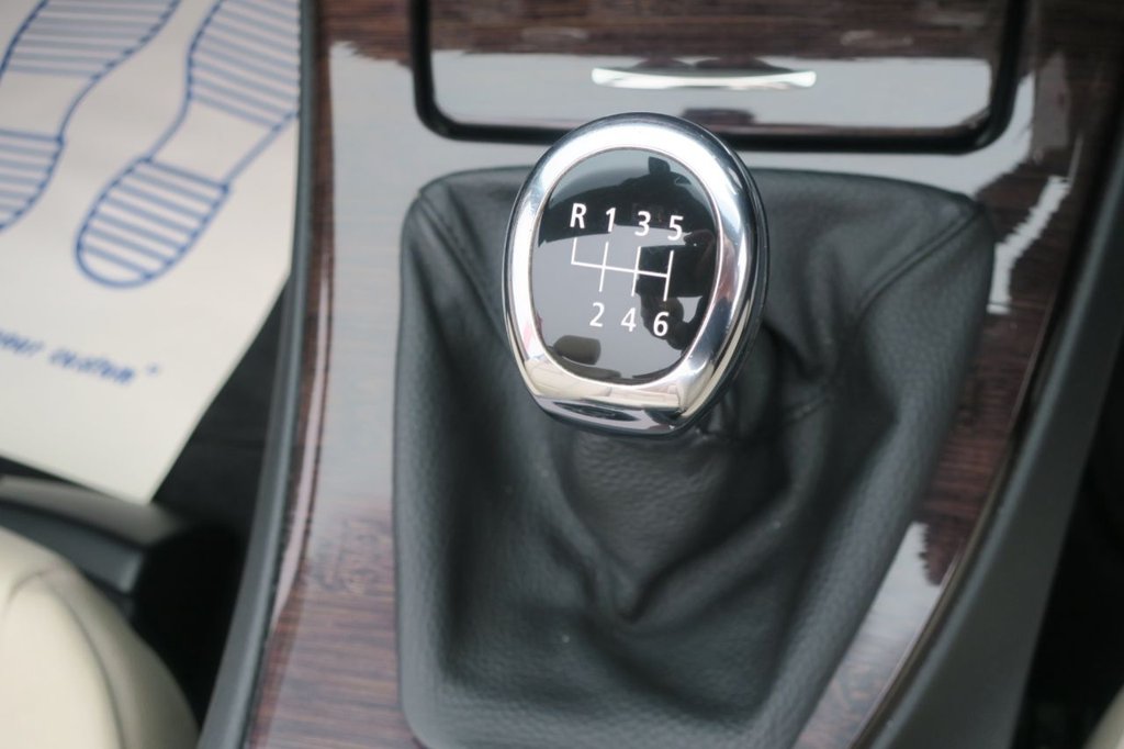 Used BMW 3 Series 2010 for sale - 77780602: Photo 17