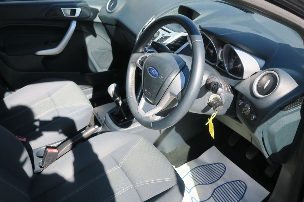 Used Ford Fiesta 2011 for sale - 78154114: Photo 11