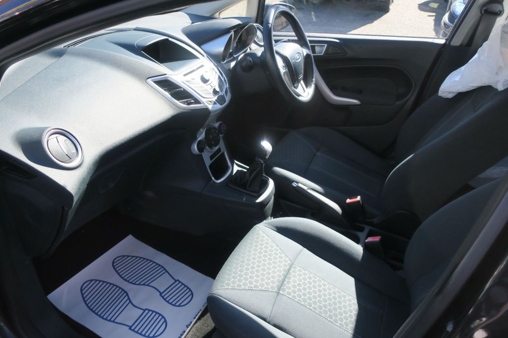 Used Ford Fiesta 2011 for sale - 78154114: Photo 12
