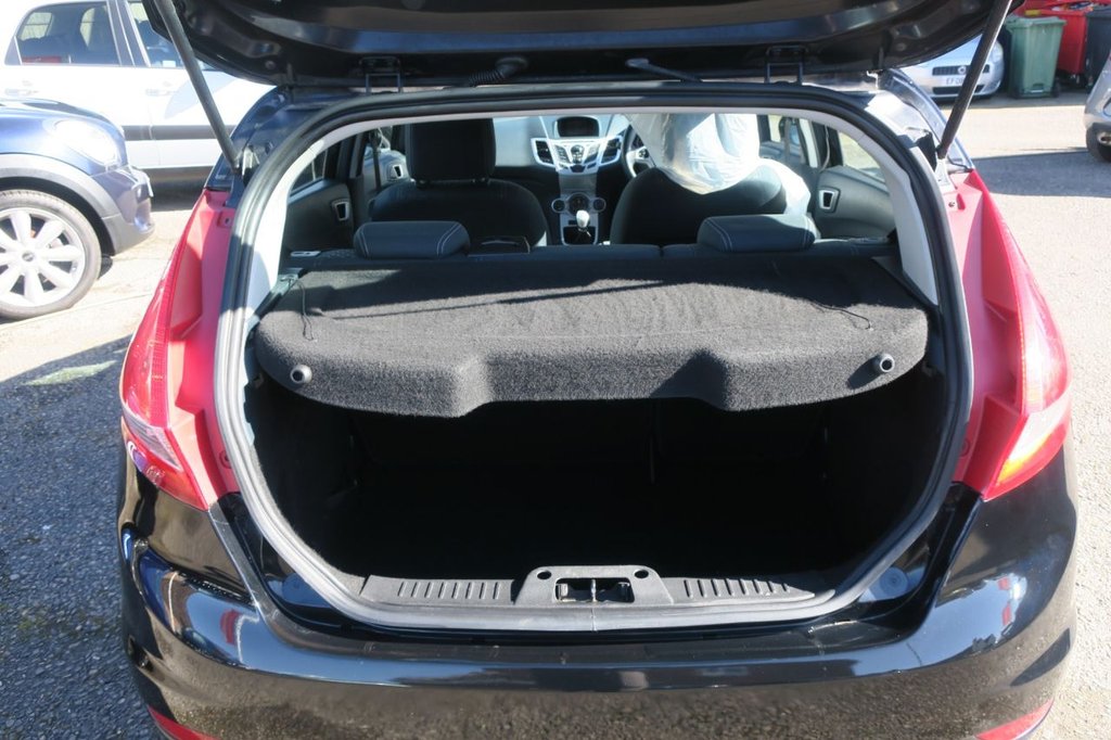 Used Ford Fiesta 2011 for sale - 78154114: Photo 13