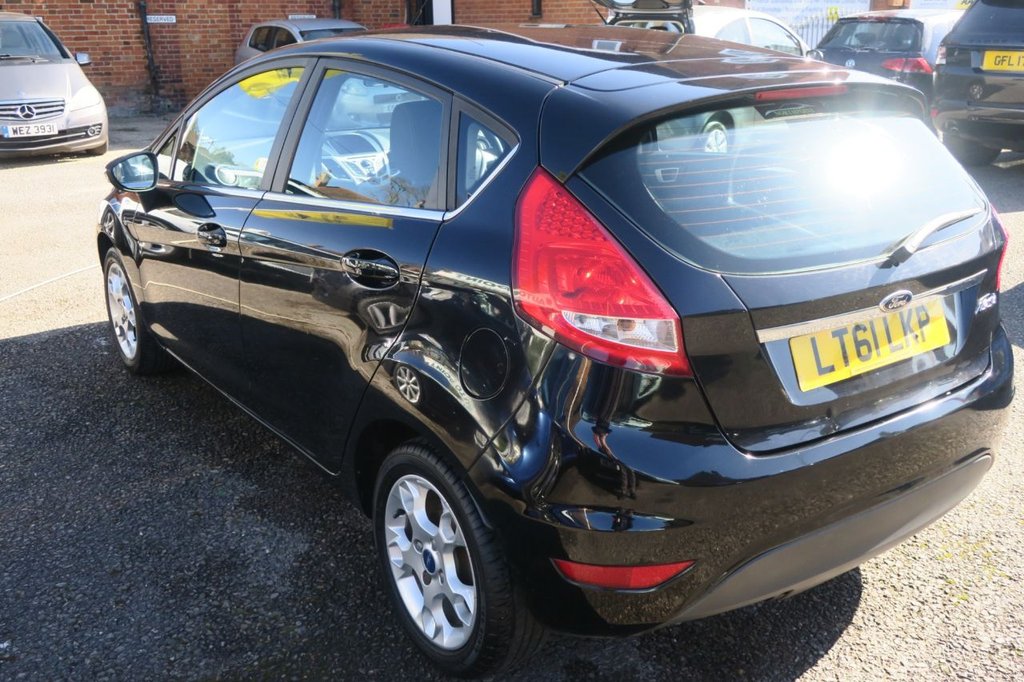 Used Ford Fiesta 2011 for sale - 78154114: Photo 4