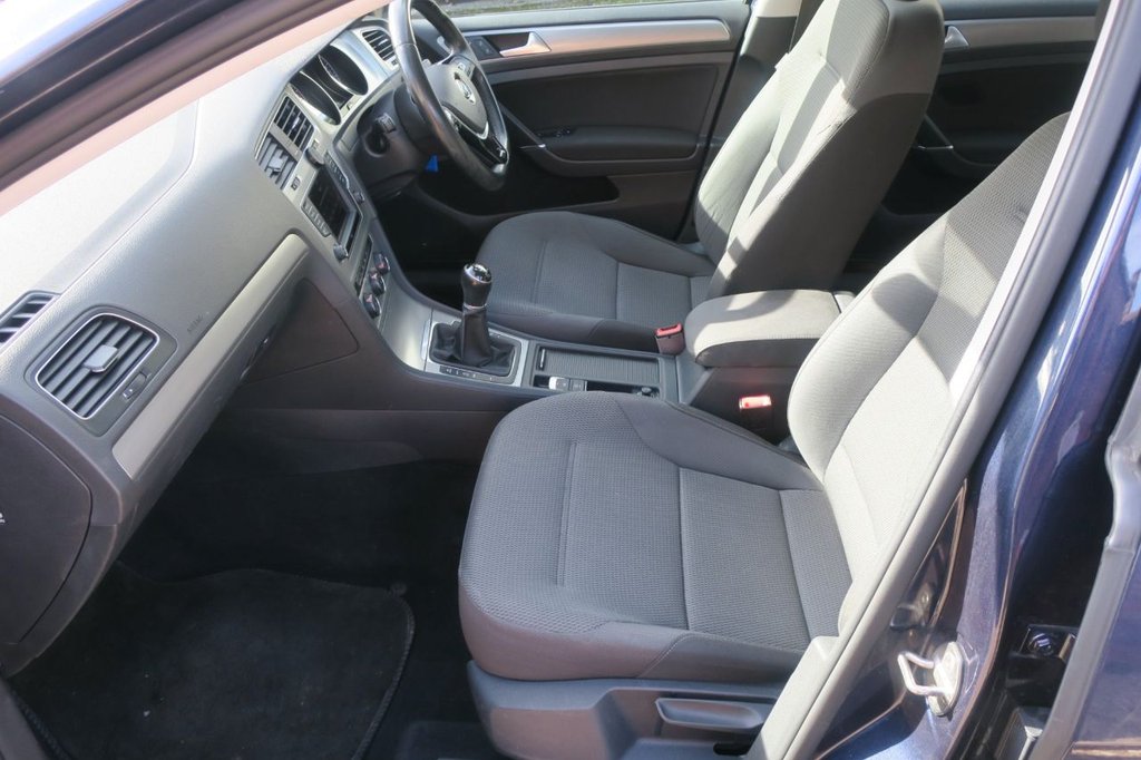 Used Volkswagen Golf 2015 for sale - 77720089: Photo 12