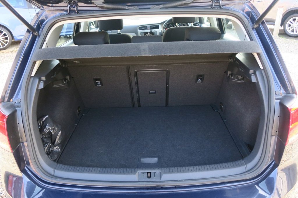 Used Volkswagen Golf 2015 for sale - 77720089: Photo 15