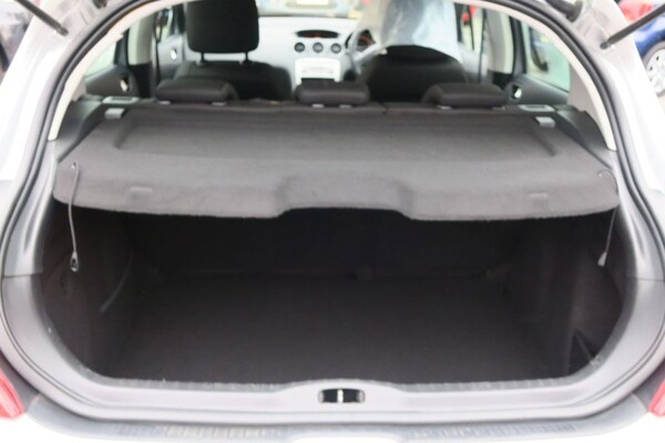Used Peugeot 308 2010 for sale - 76267027: Photo 16