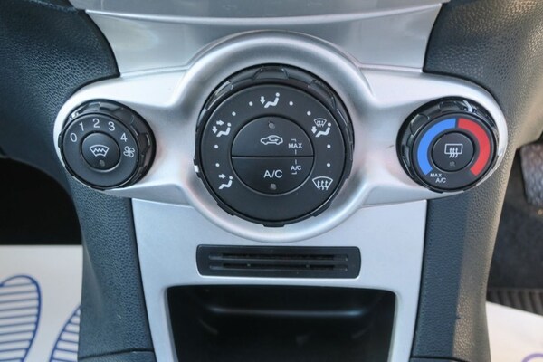 Used Ford Fiesta 2012 for sale - 74606516: Photo 17