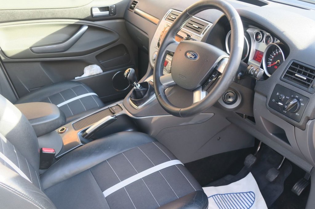 Used Ford Kuga 2010 for sale - 77313685: Photo 12