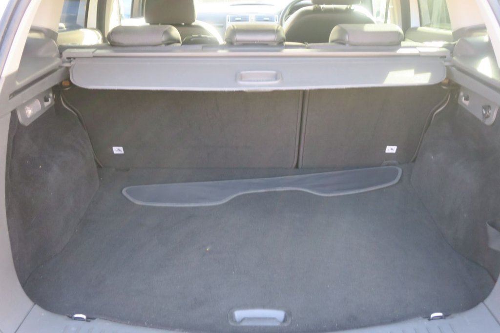 Used Ford Kuga 2010 for sale - 77313685: Photo 15