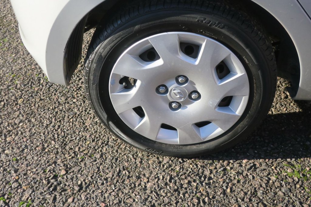 Used Hyundai i20 2013 for sale - 76711044: Photo 11