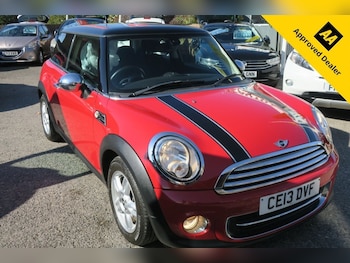 2013 (13) - 1.6 Cooper Hatchback 3dr Petrol Manual Euro 5 (s/s) (122 ps) ONE OWNER , SE