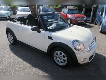Used MINI Convertible 2013 for sale - 79450286: Photo