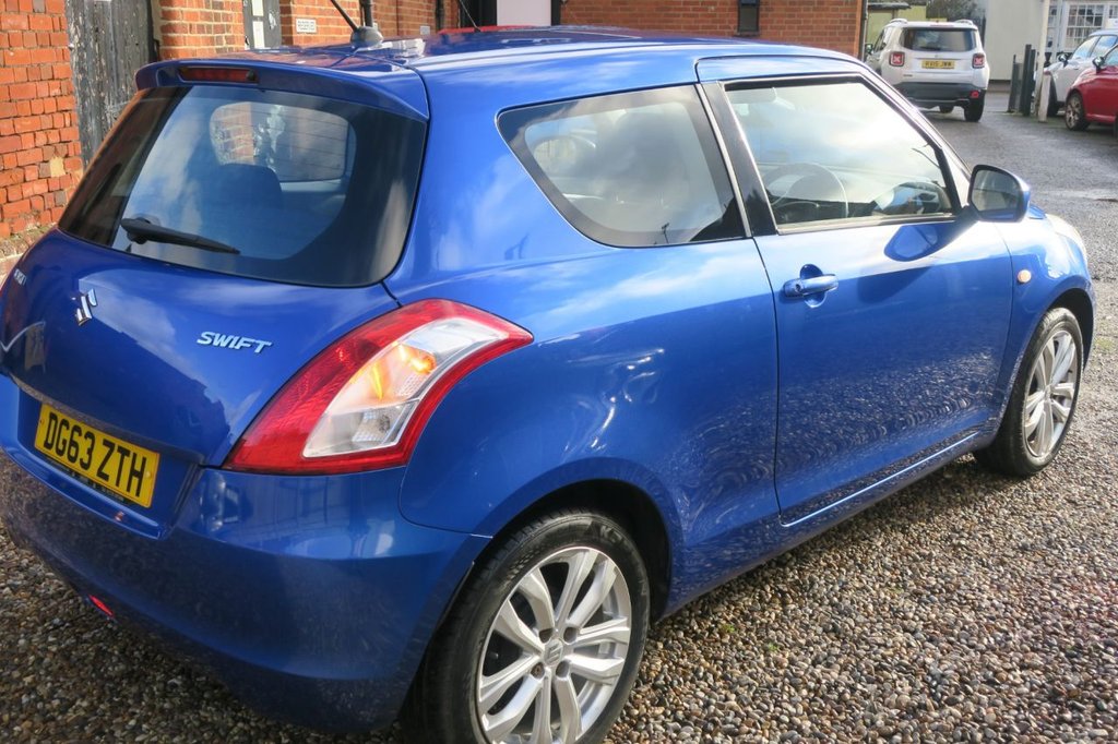 Used Suzuki Swift 2013 for sale - 77227603: Photo 3