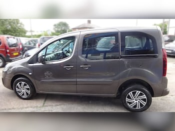 Used Citroen Berlingo 2017 for sale - 75961679: Photo
