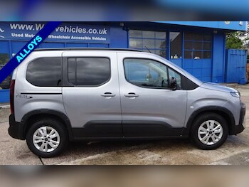 Used Peugeot Rifter 2024 for sale - 75961401: Photo