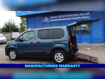 2025 (25) - 1.5l 5d WHEELCHAIR ACCESS WAV 5-Door