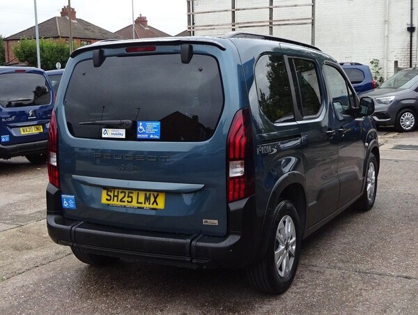 Used Peugeot Rifter 2025 for sale - 76048254: Photo 22