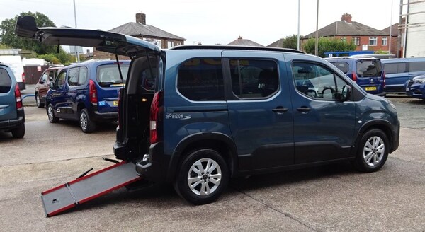 Used Peugeot Rifter 2025 for sale - 76048254: Photo 28