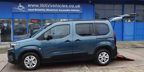 Used Peugeot Rifter 2025 for sale - 76048254: Photo 35