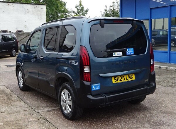 Used Peugeot Rifter 2025 for sale - 76048254: Photo 7