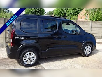 Used Peugeot Rifter 2024 for sale - 75961307: Photo
