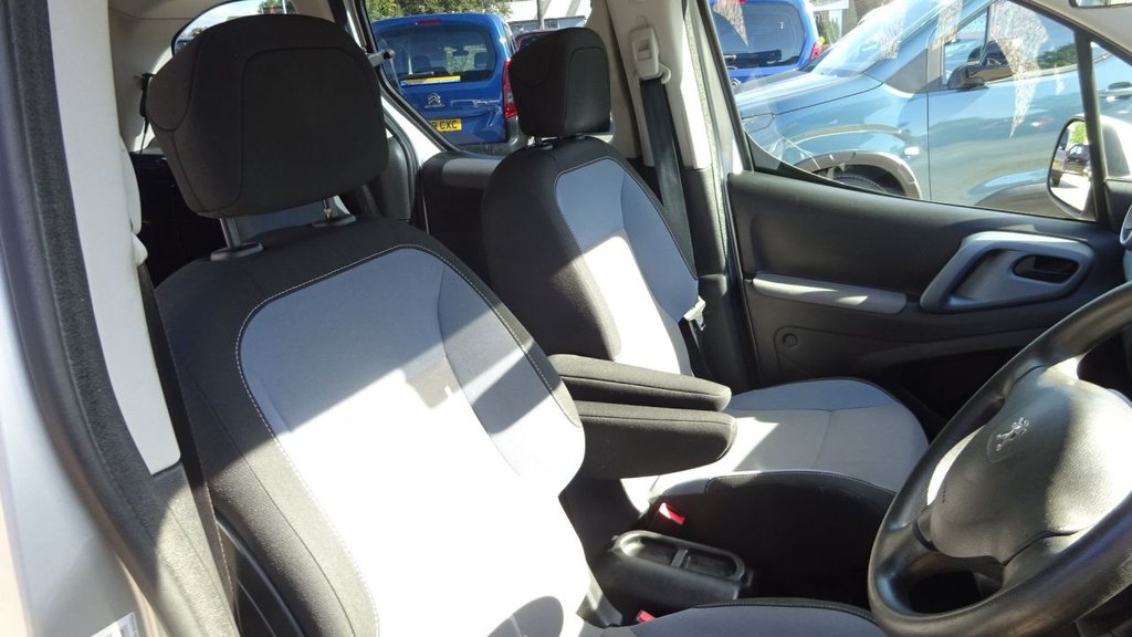 Used Peugeot Partner Tepee 2015 for sale - 76038718: Photo 17