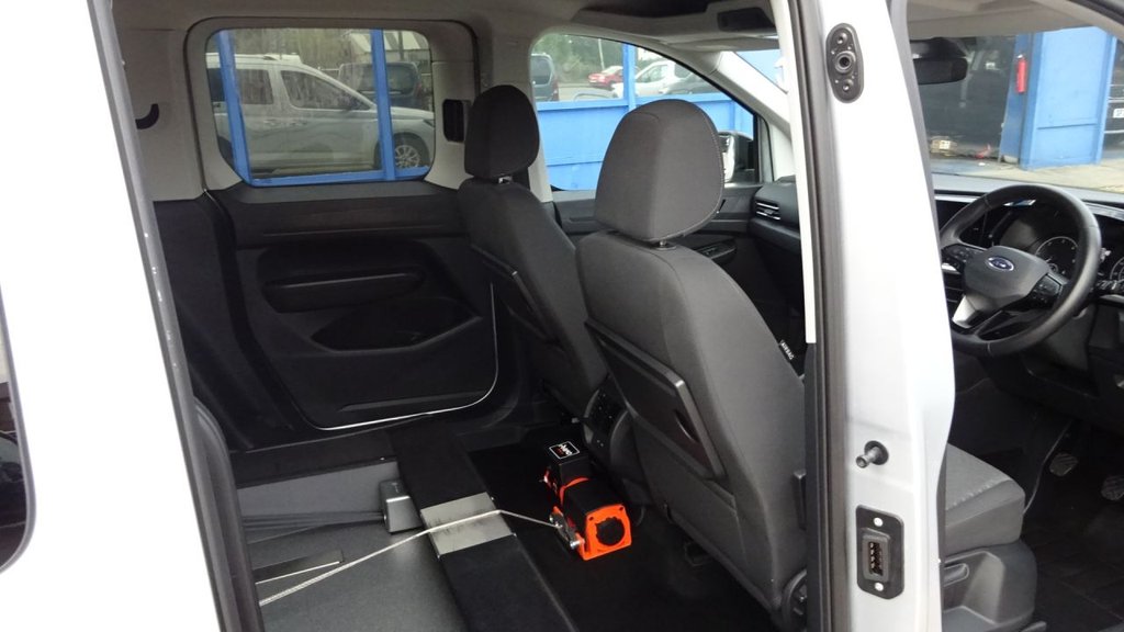 Used Ford Tourneo Connect 2023 for sale - 76048229: Photo 29