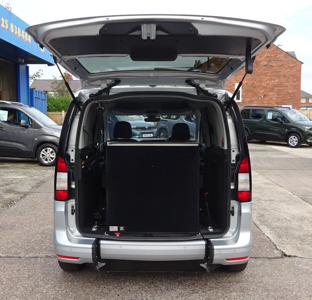 Used Ford Tourneo Connect 2023 for sale - 76048229: Photo 8