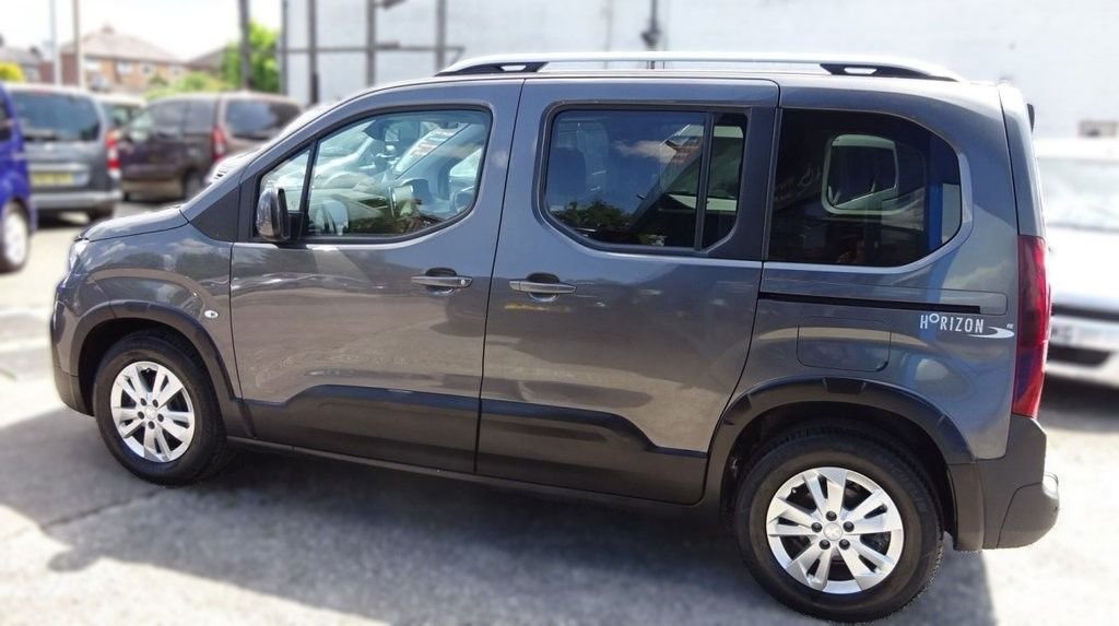Vehicle 22