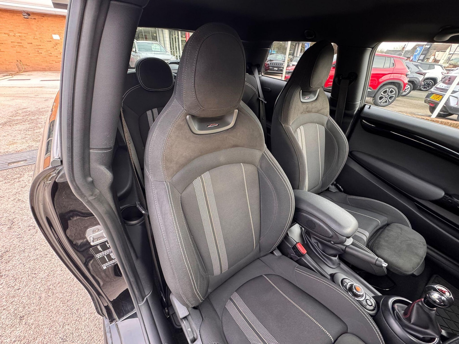 Used MINI Hatch 2018 for sale - 76772260: Photo 12