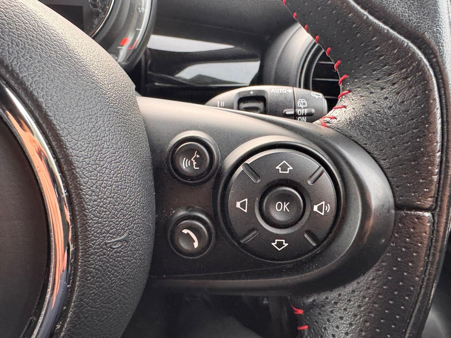 Used MINI Hatch 2018 for sale - 76772260: Photo 18