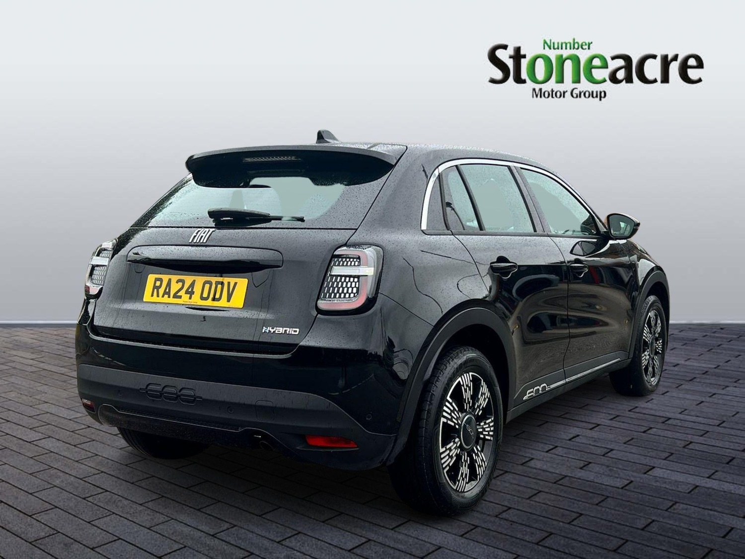 Used Fiat 600 2024 for sale - 76472417: Photo 2