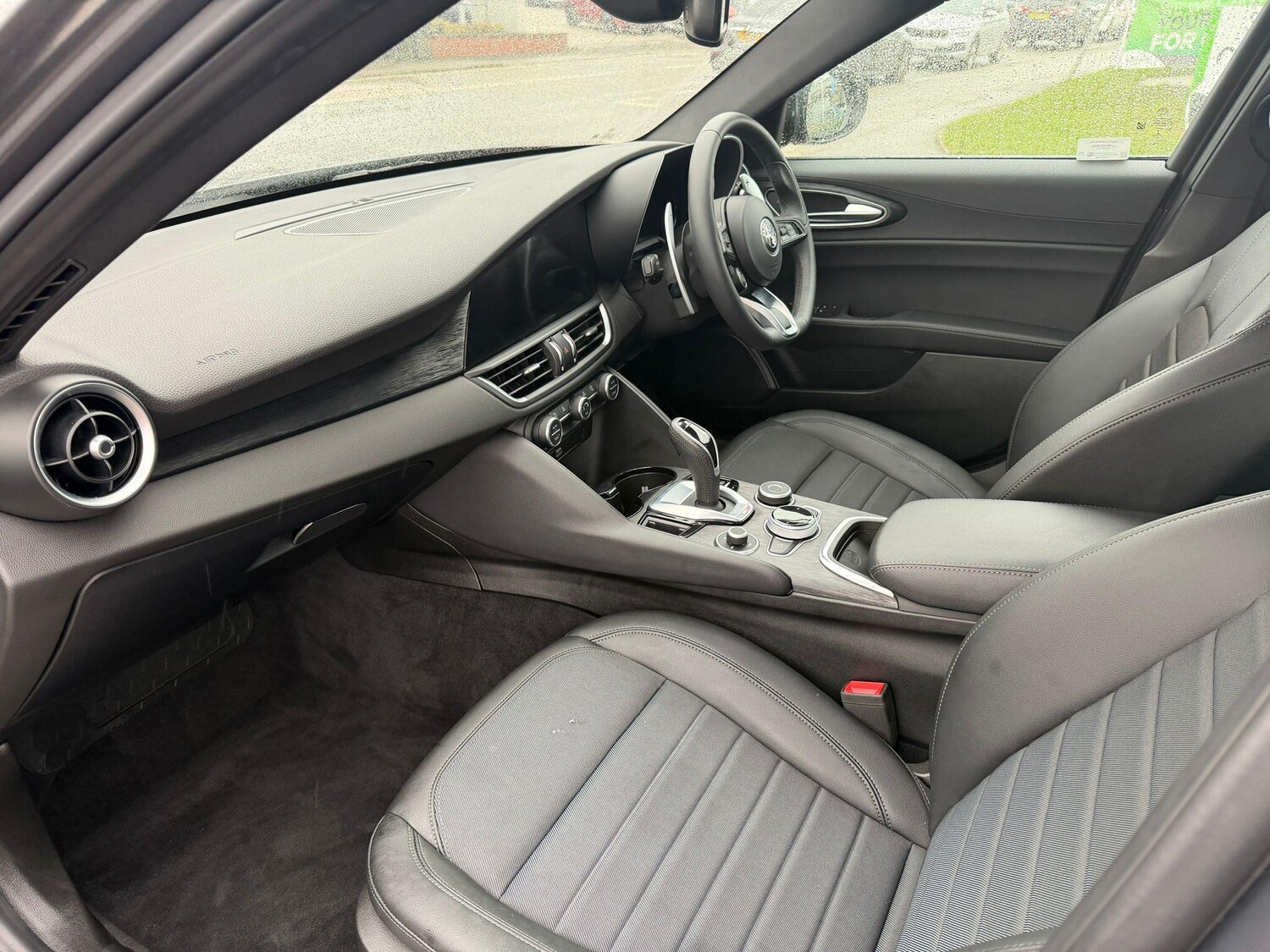 Used Alfa Romeo Giulia 2024 for sale - 77633901: Photo 41