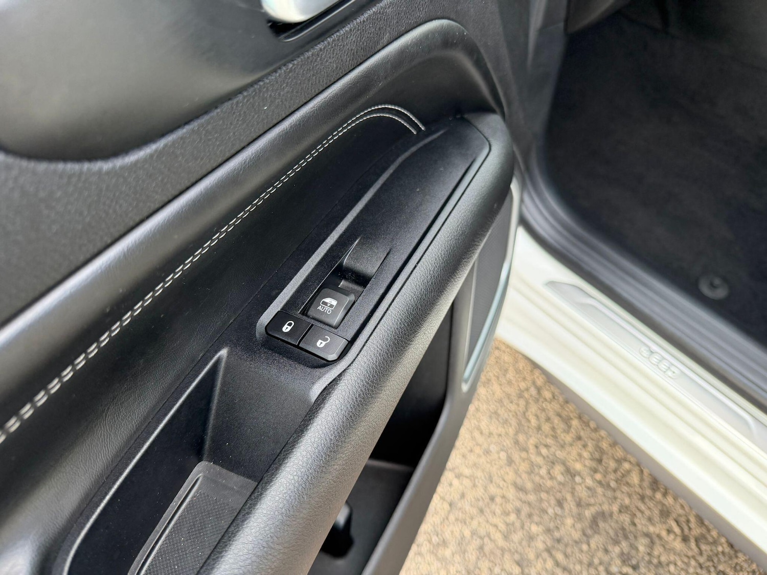 Used Jeep Compass 2023 for sale - 77424790: Photo 18