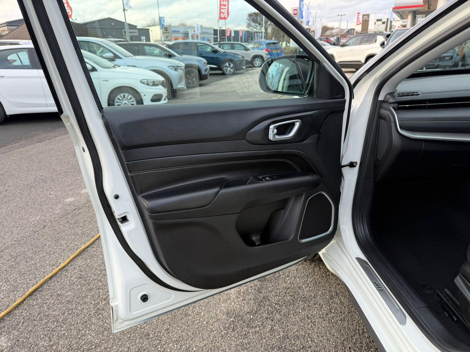 Used Jeep Compass 2023 for sale - 77424790: Photo 26