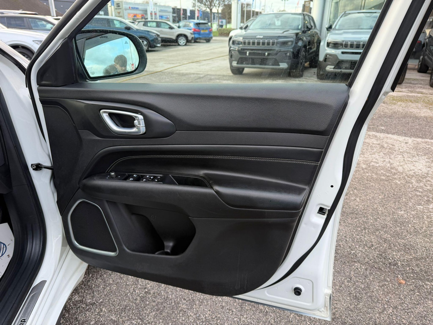 Used Jeep Compass 2023 for sale - 77424790: Photo 27