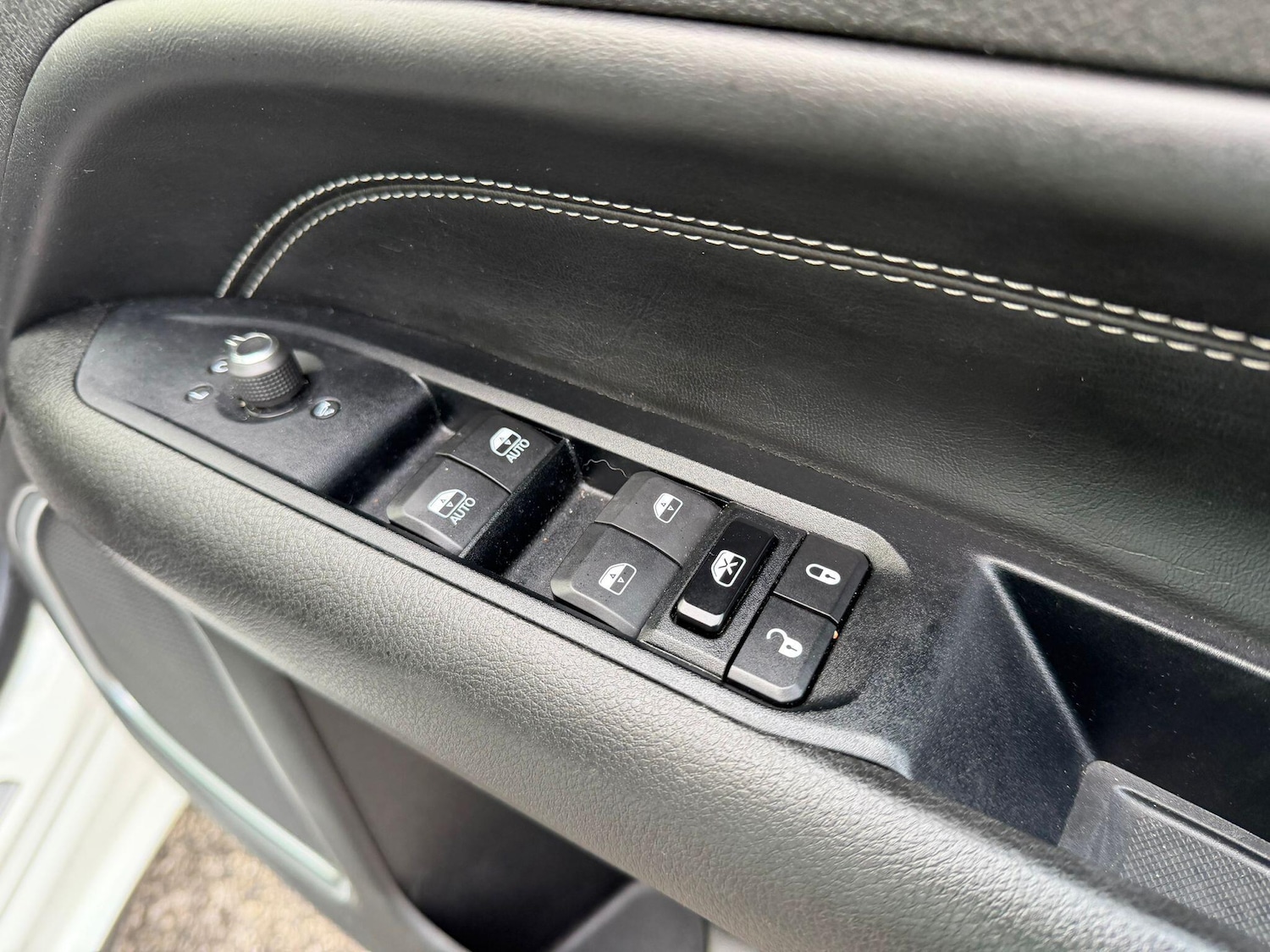 Used Jeep Compass 2023 for sale - 77424790: Photo 64