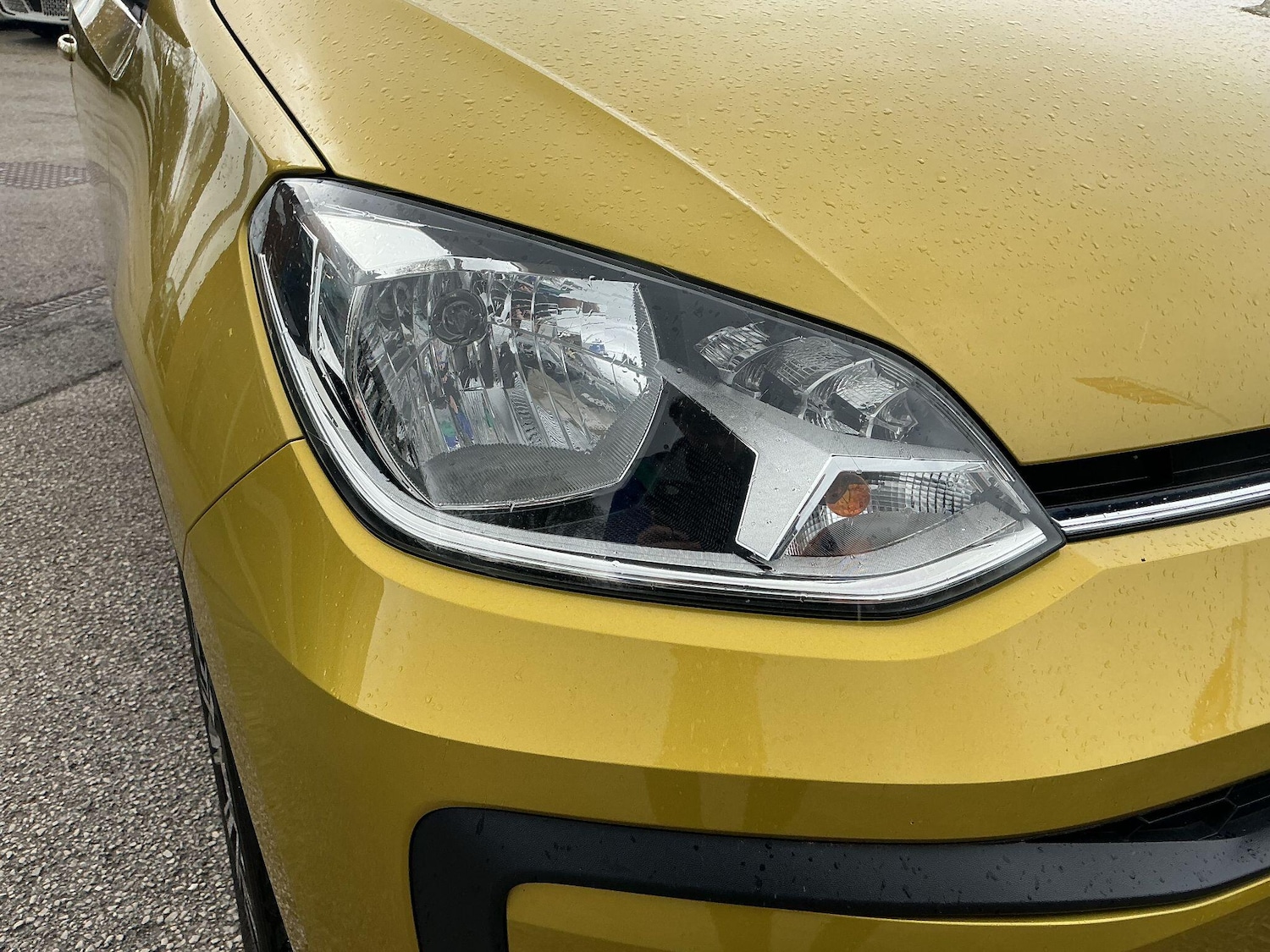 Used Volkswagen up! 2018 for sale - 78127361: Photo 10