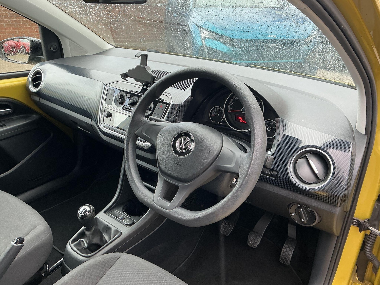 Used Volkswagen up! 2018 for sale - 78127361: Photo 16