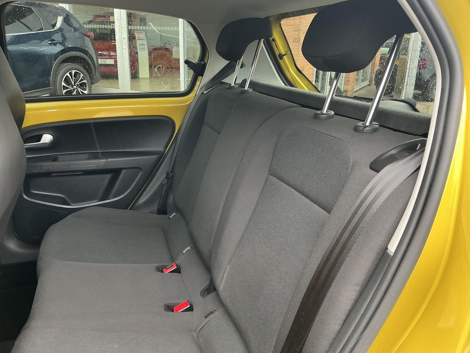 Used Volkswagen up! 2018 for sale - 78127361: Photo 19