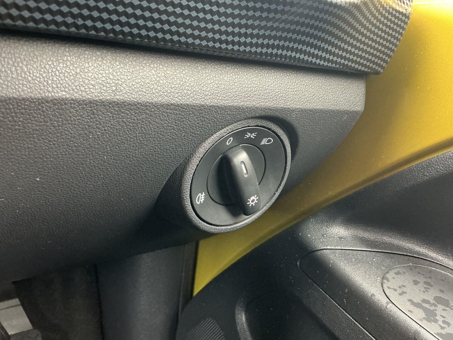 Used Volkswagen up! 2018 for sale - 78127361: Photo 27