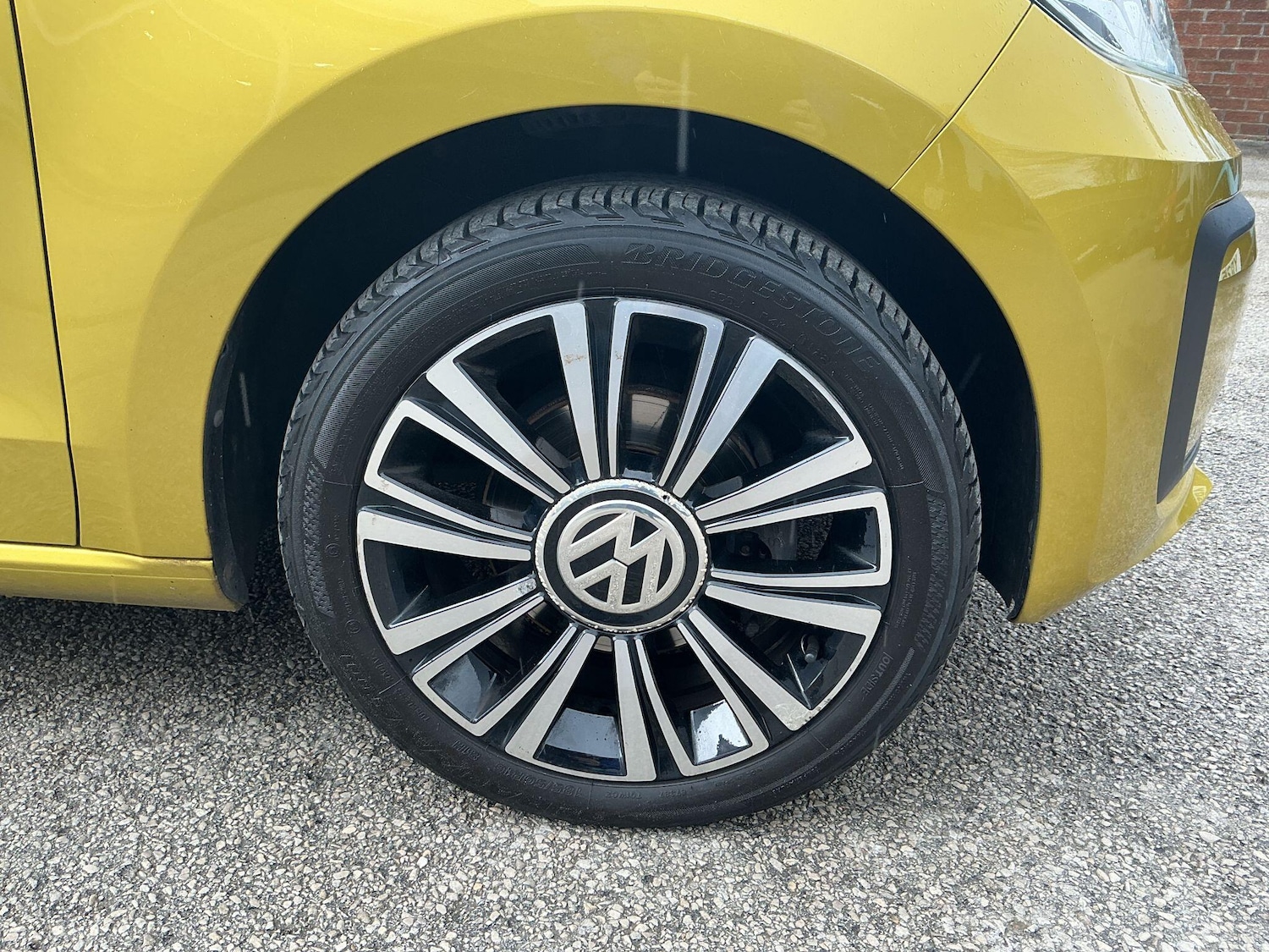 Used Volkswagen up! 2018 for sale - 78127361: Photo 9