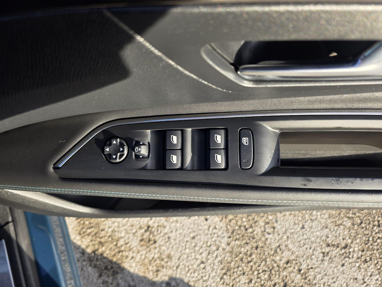 Used Peugeot 3008 2024 for sale - 77021272: Photo 21